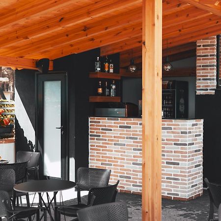 Hotel Beke Vlore Luaran gambar