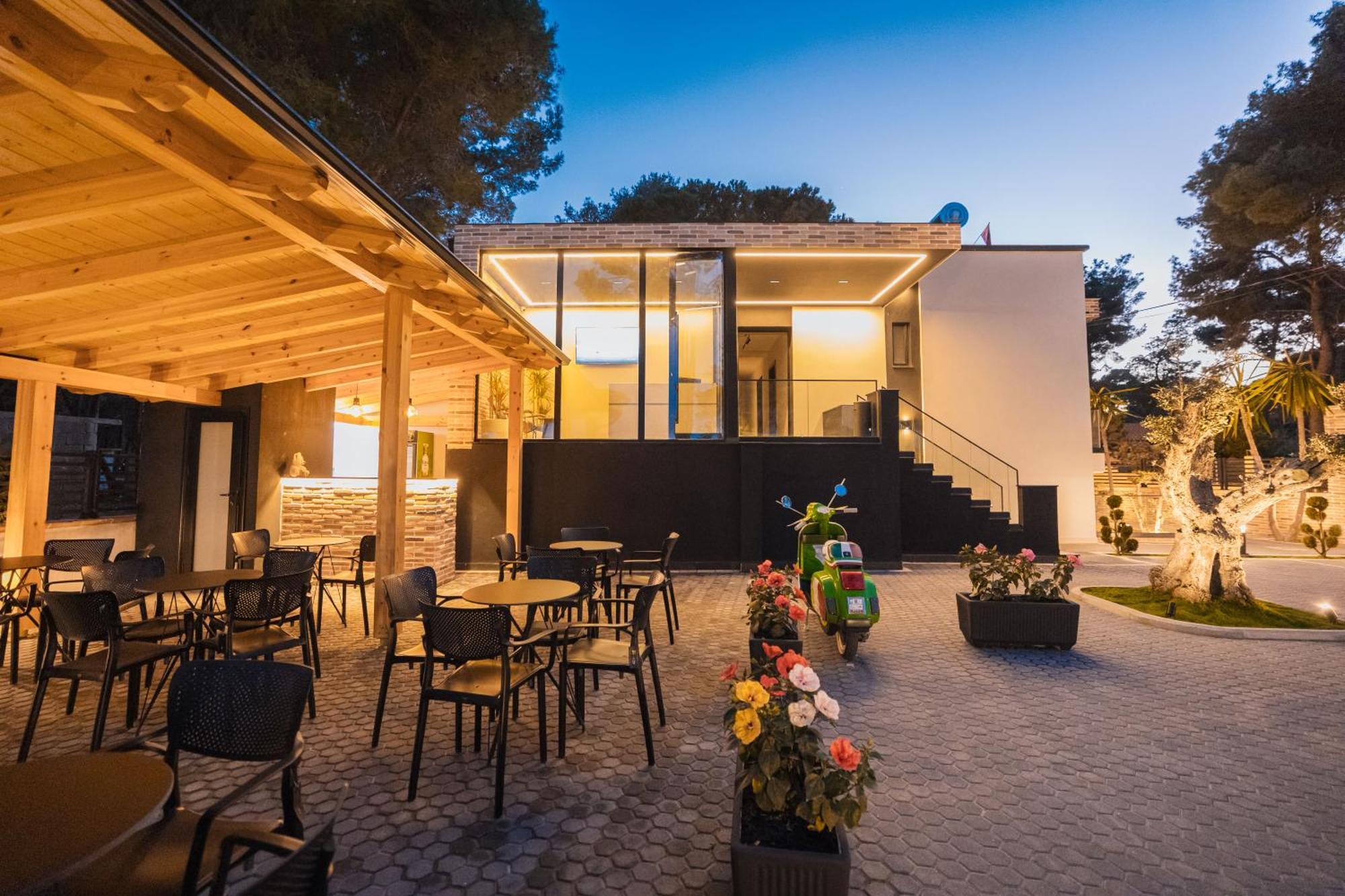 Hotel Beke Vlore Luaran gambar